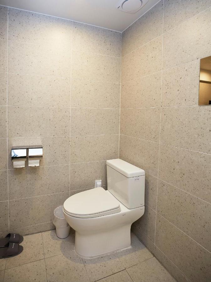 No.25 Hotel Incheon Songdo Екстериор снимка